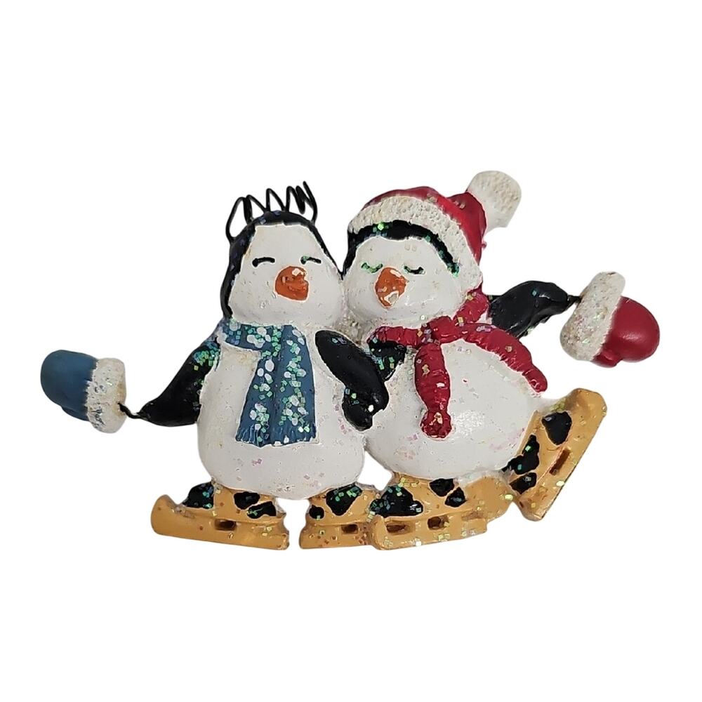 Adorable Penguin Pair with Scarves Hats and Moveable Mittens Pin Christmas 2x3